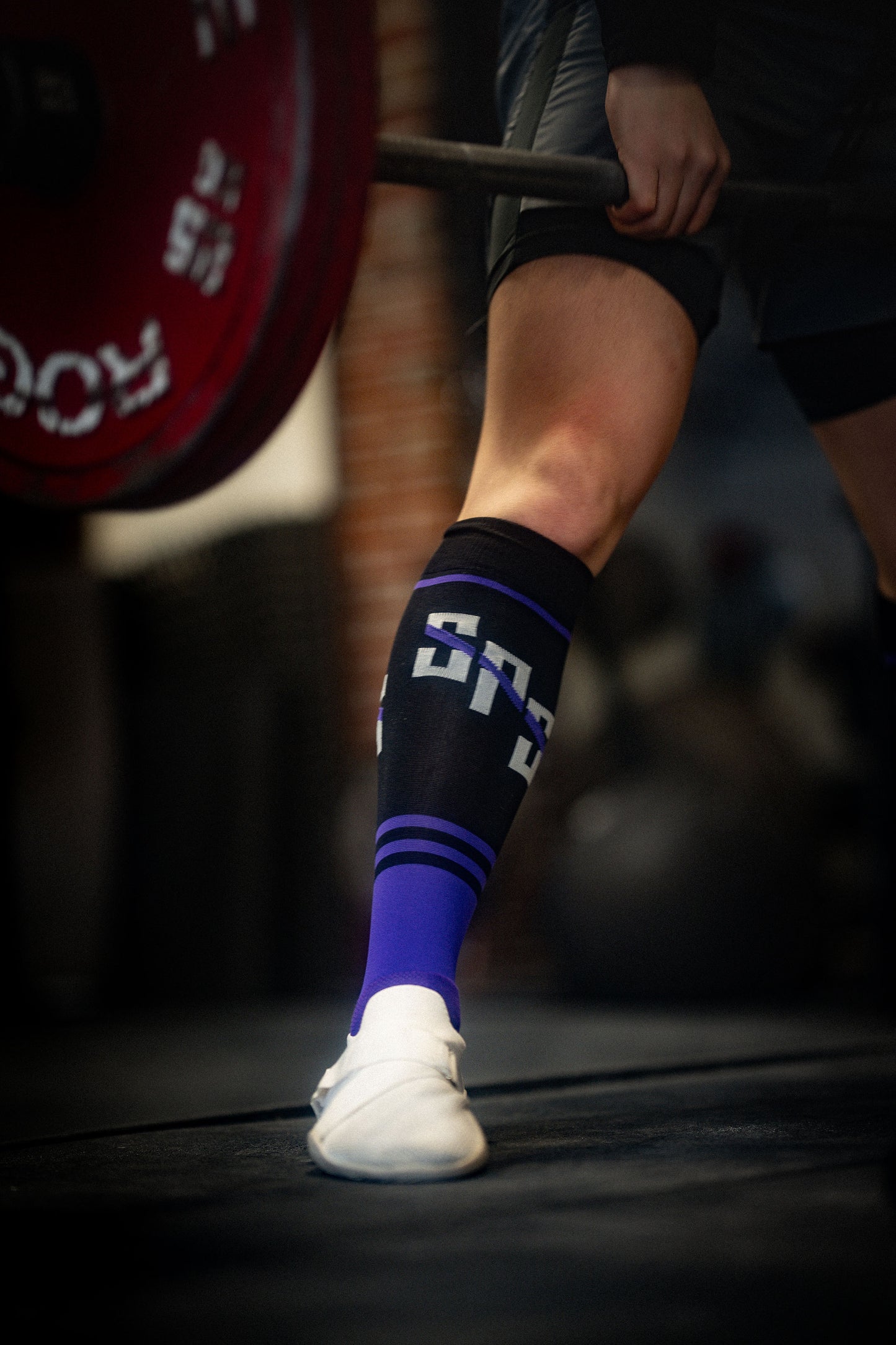 Slack Pull Deadlift Socks: Black/Purple